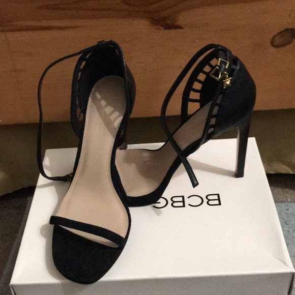 BCBG Generation Heels - Picture 2 of 4